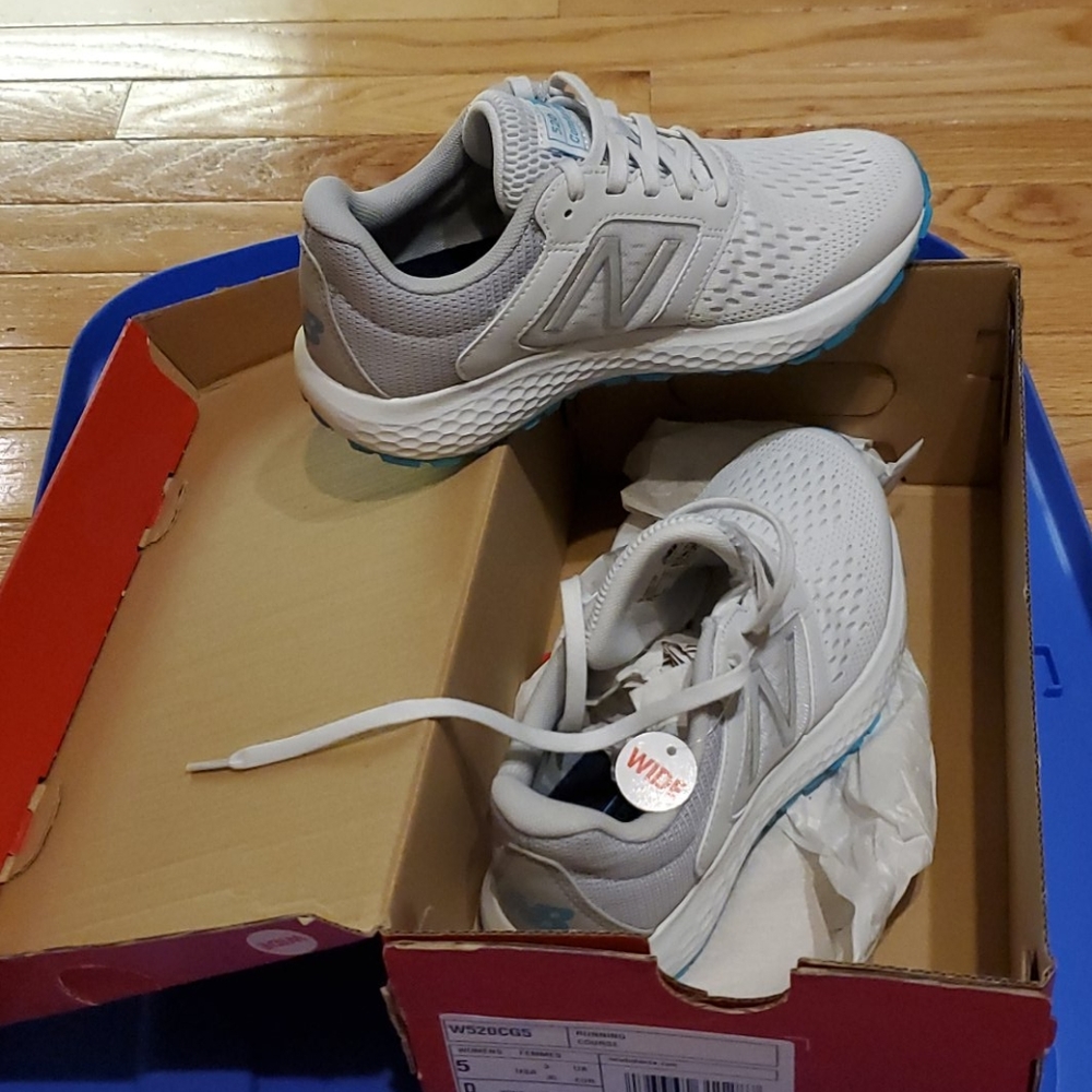 Women's Running Shoes